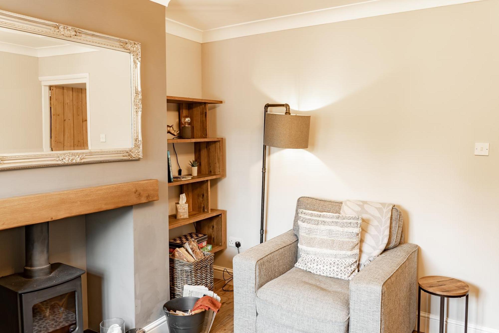 Cosy 2 Bed Cottage In Charming Village Of Christleton - For Up To 5 Екстериор снимка